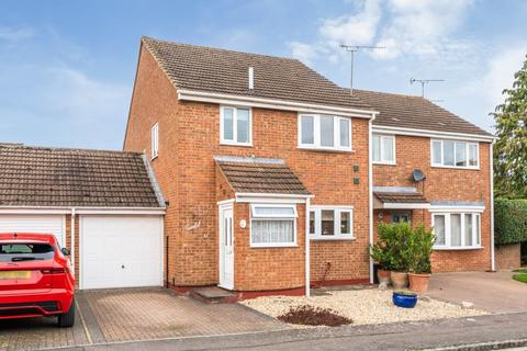 3 bedroom semi-detached house for sale, Carterton,  Oxfordshire,  OX18