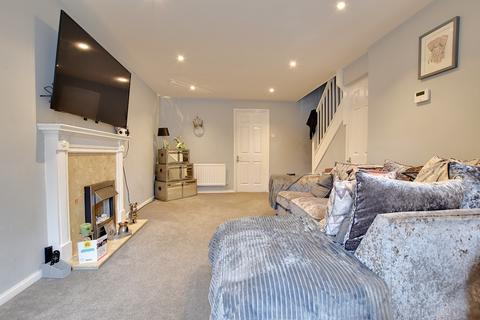 3 bedroom end of terrace house for sale, Temple Way, Heybridge