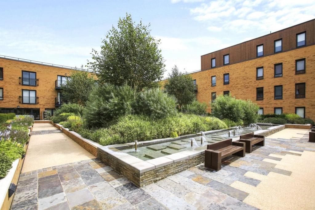 Kidbrooke Village, SE9 1 bed apartment to rent £1,690 pcm (£390 pw)