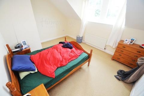 2 bedroom flat to rent, Montague House, Durham, DH1