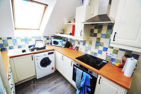 2 bedroom flat to rent, Montague House, Durham, DH1