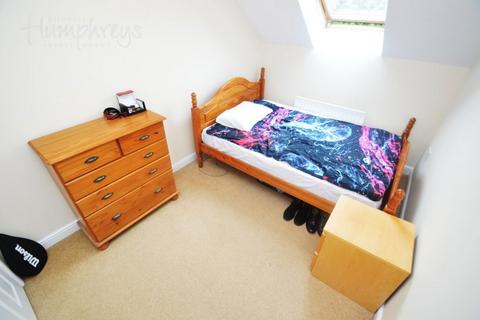 2 bedroom flat to rent, Montague House, Durham, DH1