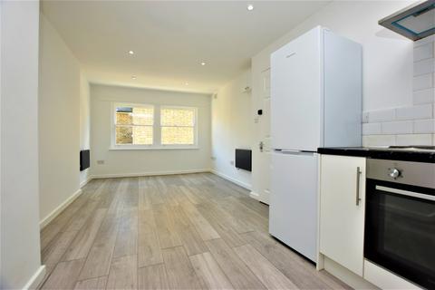 1 bedroom flat to rent, Dartmouth Road London SE23