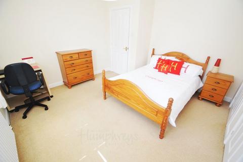 2 bedroom flat to rent, Montague House, Durham, DH1