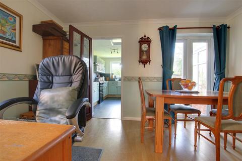 3 bedroom detached house for sale, Monet Close, St. Ives