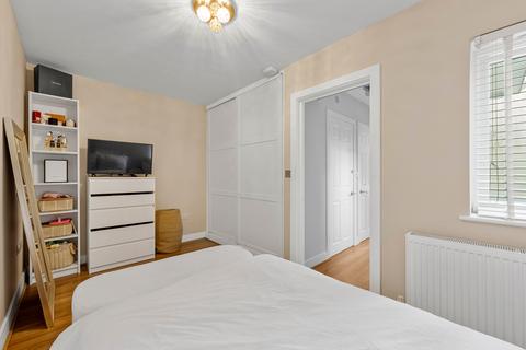 The Retreat, 5a Georges Terrace, Caterham, CR3 5NH