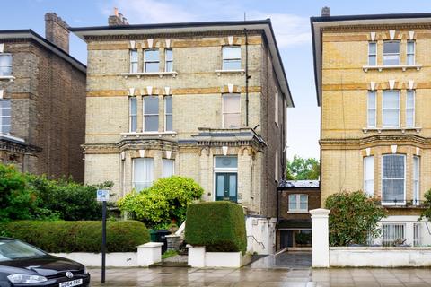 3 bedroom flat to rent, King Henrys Road, Primrose Hill NW3