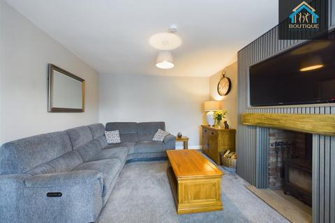 6 Lakeside Way, Norton, Malton, YO17 9PG