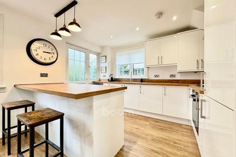 4 Greenacres, Ardrossan, KA22 7PP