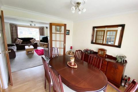 10 Argyll Road, Kinross, KY13 8BB