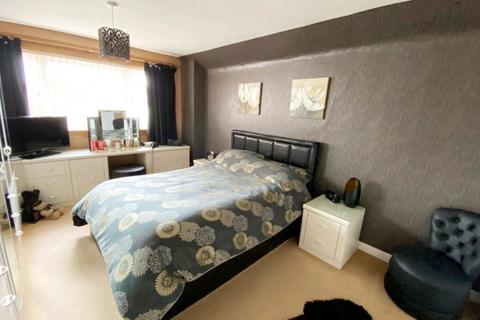 10 Argyll Road, Kinross, KY13 8BB