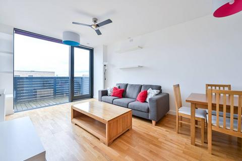 2 bedroom flat to rent, Amelia Street, Elephant and Castle, London, SE17