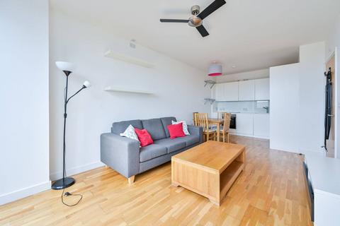 2 bedroom flat to rent, Amelia Street, Elephant and Castle, London, SE17