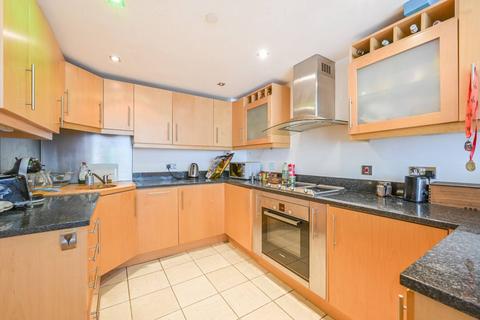 1 bedroom flat to rent, Millharbour, Canary Wharf, London, E14