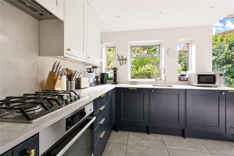 55 Alvington Crescent, London, E8 2NN