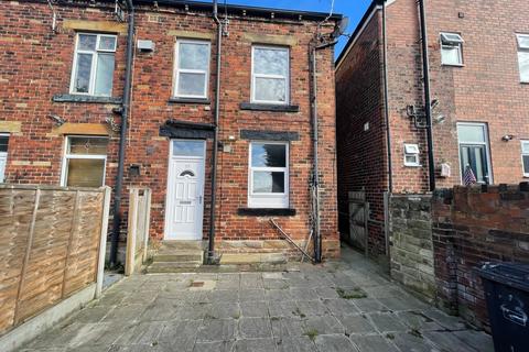 2 bedroom terraced house to rent, Heckmondwike WF16