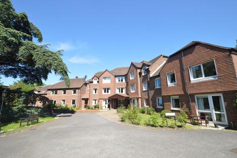 1 bedroom property for sale, Tanners Lane, Haslemere, Surrey, GU27