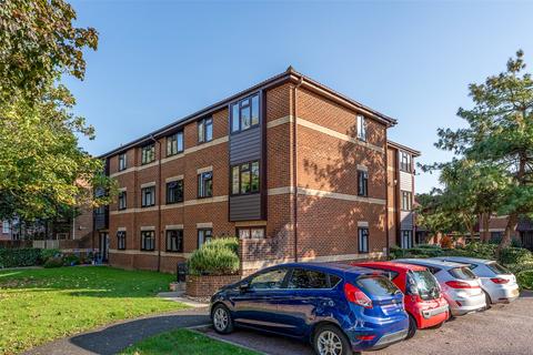 2 bedroom flat for sale, The Courtyard, St. Botolphs Road, Worthing, West Sussex, BN11