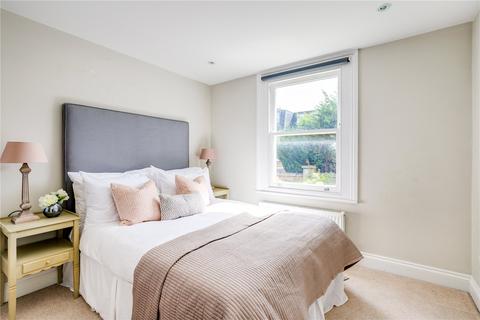 4 bedroom property to rent, Romberg Road, SW17