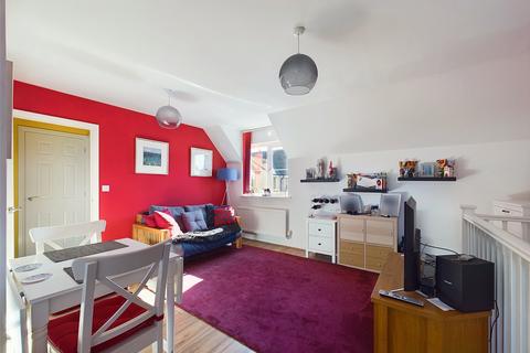 28 The Rushes, Tuffley, Gloucester, GL4 0TZ