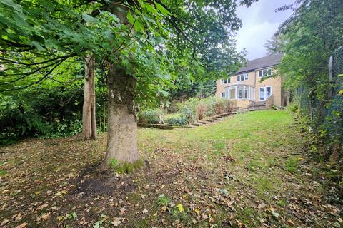 28 Colston Close, Bradford, BD8 0BN