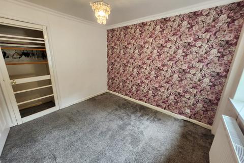 28 Colston Close, Bradford, BD8 0BN