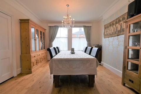 6 bedroom detached house for sale, Crabbe Street, Ipswich