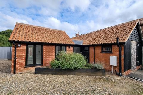 1 bedroom detached bungalow for sale, The Street, Bramfield, Halesworth