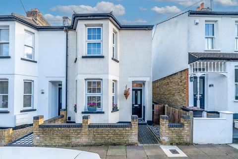 3 bedroom semi-detached house for sale, Heathfield Road, Bromley, BR1