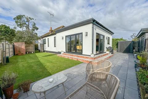 298 Ashingdon Road, Rochford, SS4 3DA