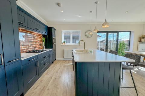 298 Ashingdon Road, Rochford, SS4 3DA