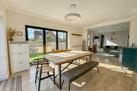 298 Ashingdon Road, Rochford, SS4 3DA