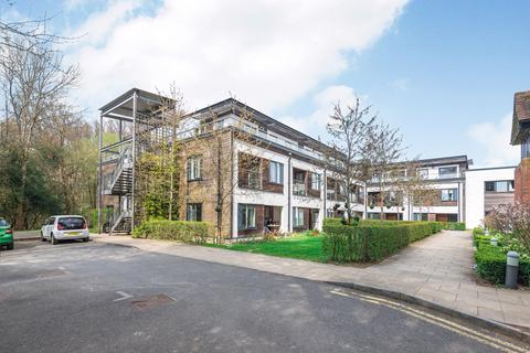 2 bedroom penthouse for sale, Wispers Lane, Haslemere, Surrey, GU27