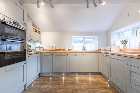 3 bedroom detached house for sale, Chain Free in Briston