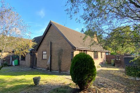 3 bedroom detached bungalow for sale, Gurney Drive, Norwich NR7