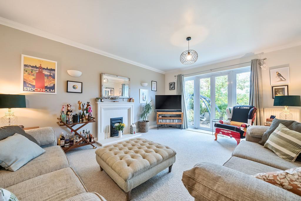 Sandford View, Newton Abbot, TQ12 2TG 5 bed detached house for sale £