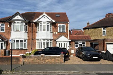 42 Harewood Road, Isleworth, TW7 5HL