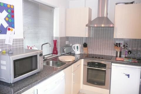 2 bedroom flat for sale, Cranbrook Road, York YO26