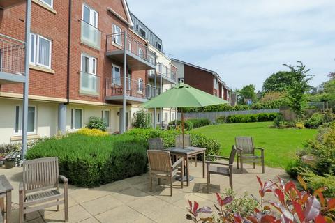 2 bedroom apartment for sale, Macaulay Road, Broadstone