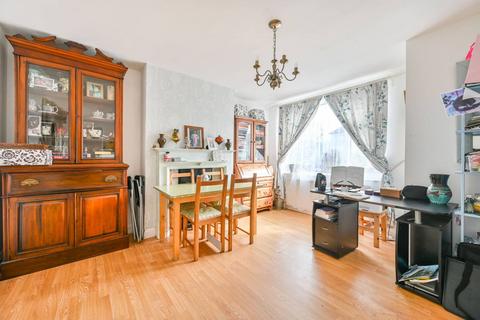 undefined, Moat Drive, Harrow, HA1