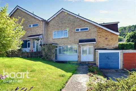 4 bedroom end of terrace house to rent, Spring Gardens, Biggin Hill