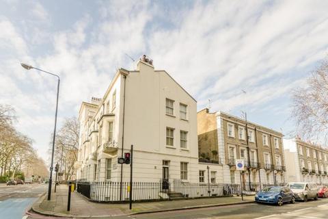 2 bedroom flat for sale, Grosvenor Road, London, SW1V