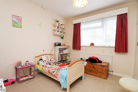 31 Chesilton Crescent, Church Crookham, Fleet, GU52 6PA