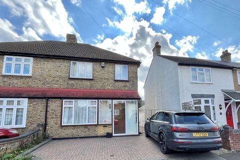 3 bedroom detached house for sale, Grosvenor Road, Rush Green