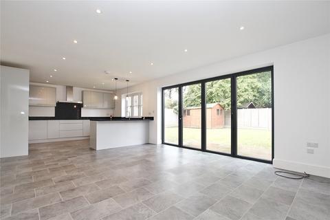 4 bedroom detached house for sale, Benner Lane, Woking GU24