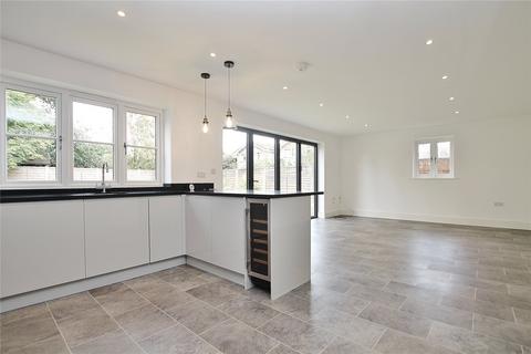11 Benner Lane, West End, Woking, GU24 9JQ