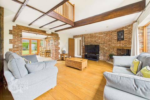 4 bedroom barn conversion for sale, The Green, Freethorpe, Norwich