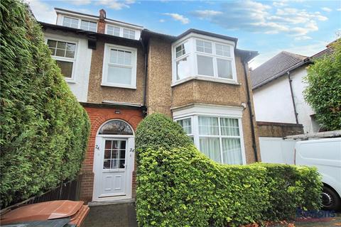 2 bedroom maisonette for sale, Denham Road, Surrey KT17