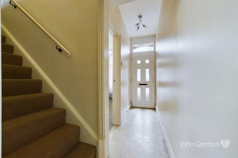 37 New Street, Uttoxeter, ST14 7QS