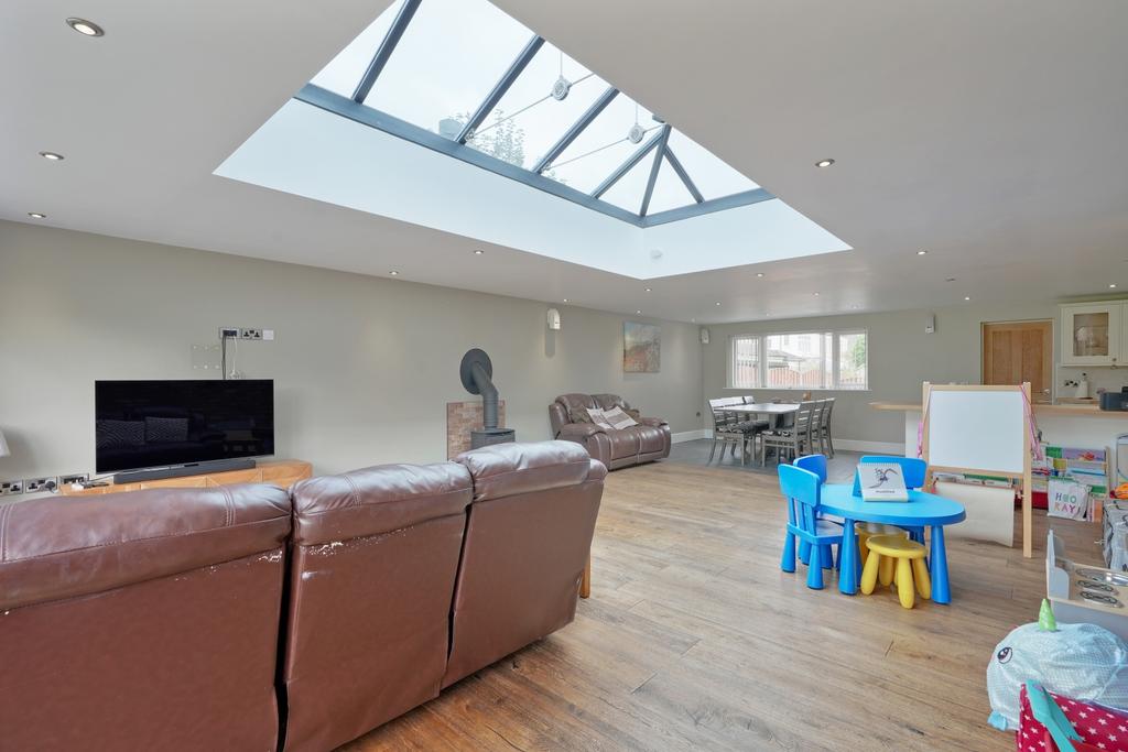 Kitchen-Family Room